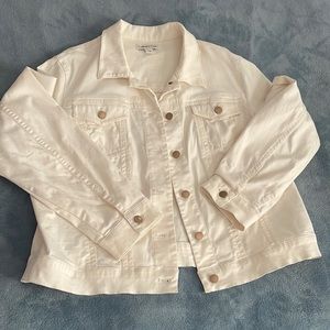 Cream Jean jacket. Size 18. Beautiful copper colored buttons.